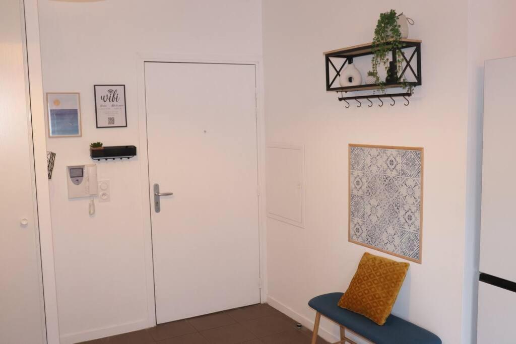 Les Cedres -Tram A 50 Metres, Bordeaux A 5 Minutes, Parking Apartman Cenon Kültér fotó